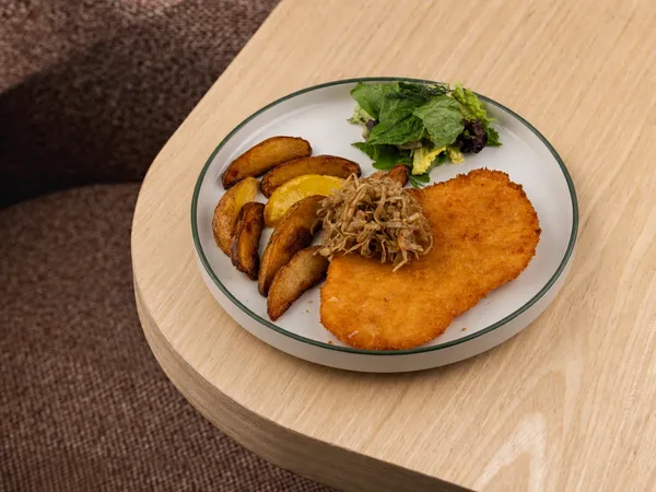 Куриный шницель